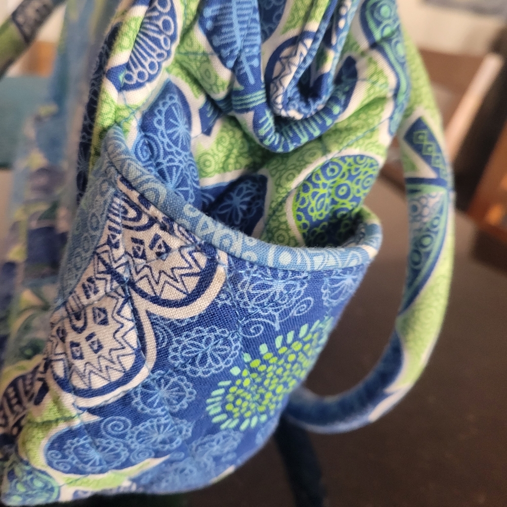 Vera Bradley Purse - Picture 2 of 4